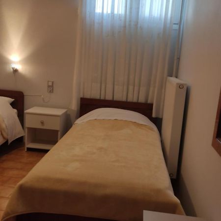 Eleni'S Rooms Янина Екстериор снимка